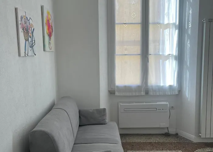 Appartement Living With Balcony Como